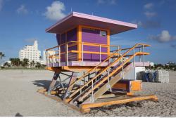 Photo Textures of Lifeguard Kiosk